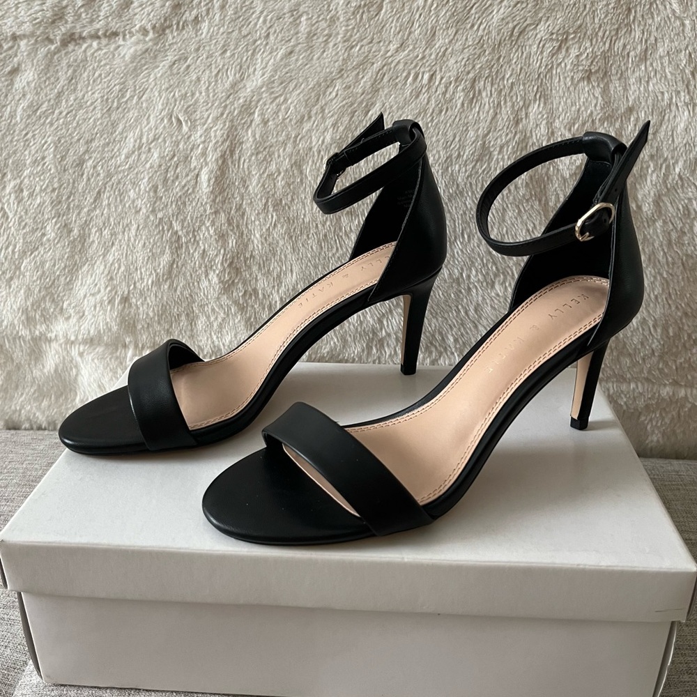 Kelly & Katie Black Strappy Stiletto Sandals